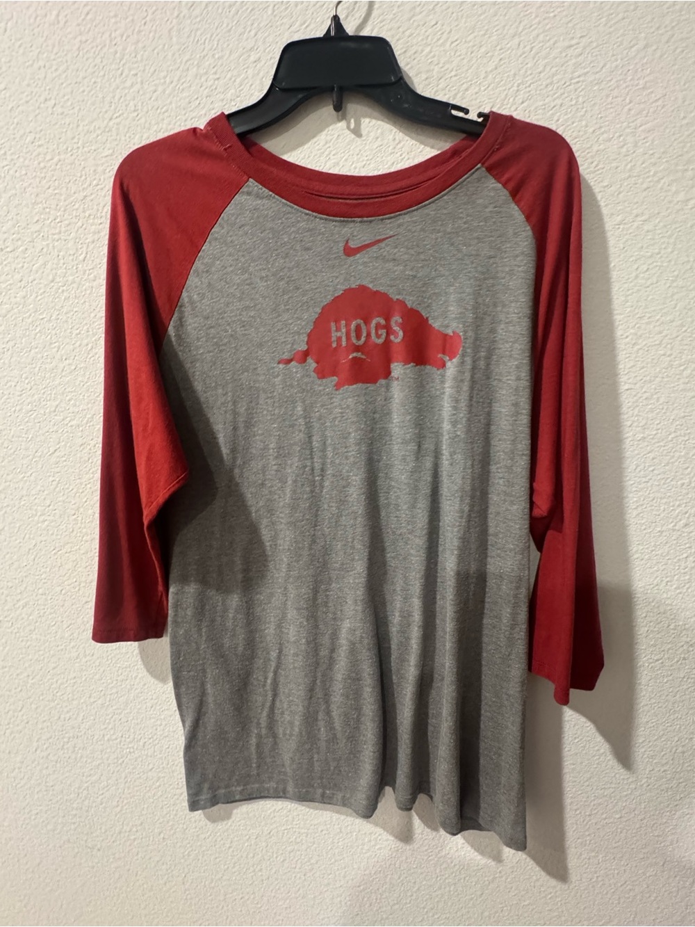 Nike Arkansas Razorbacks 3/4 Sleeve Hogs Shirt Large